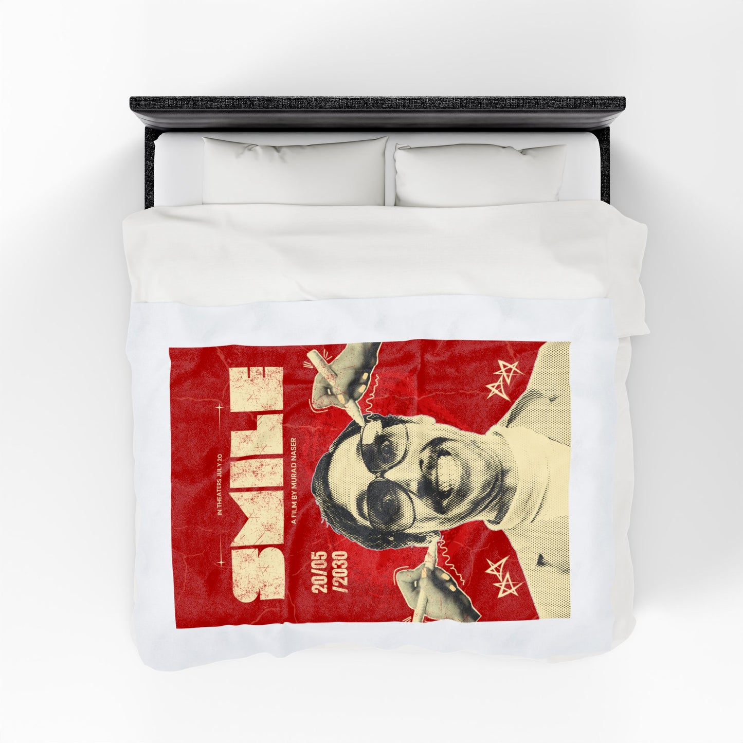 Retro 'SMILE' Movie Plush Blanke