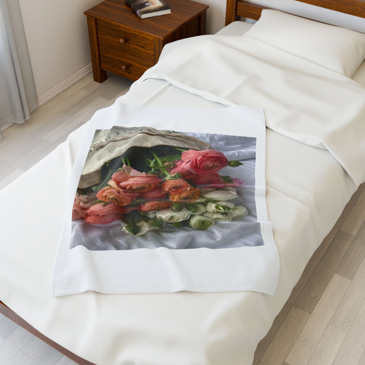 Romantic Velveteen Plush Blanket